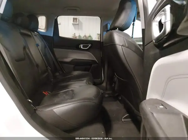 3C4NJDCB5NT154138 2022 JEEP COMPASS - Image 8