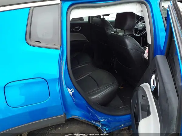3C4NJDCB5NT154592 2022 JEEP COMPASS - Image 8