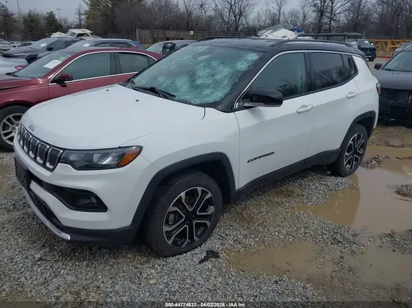 3C4NJDCB5NT160876 2022 JEEP COMPASS - Image 2