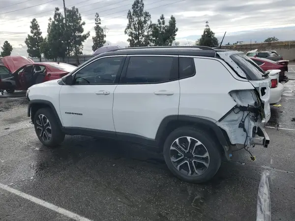 3C4NJDCB5NT161378 2022 JEEP COMPASS - Image 2