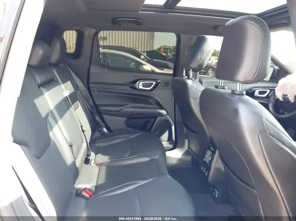 3C4NJDCB5NT167214 2022 JEEP COMPASS - Image 8