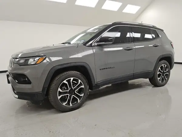 3C4NJDCB5NT183882 2022 JEEP COMPASS - Image 1