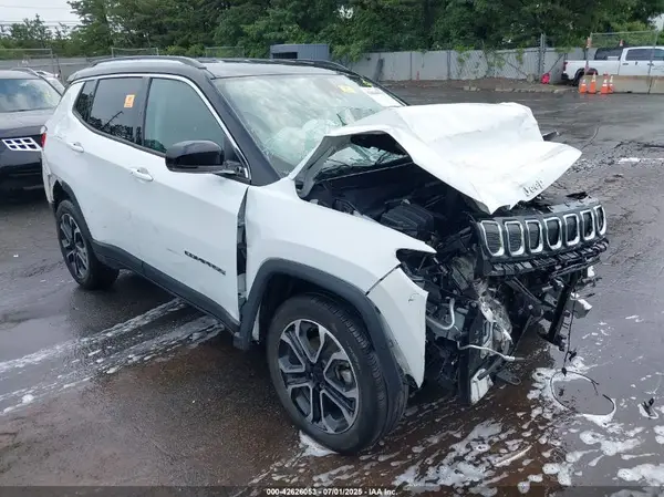 3C4NJDCB5NT185115 2022 JEEP COMPASS - Image 1