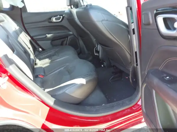 3C4NJDCB5NT209123 2022 JEEP COMPASS - Image 8
