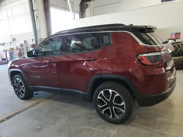 3C4NJDCB5NT209672 2022 JEEP COMPASS - Image 2