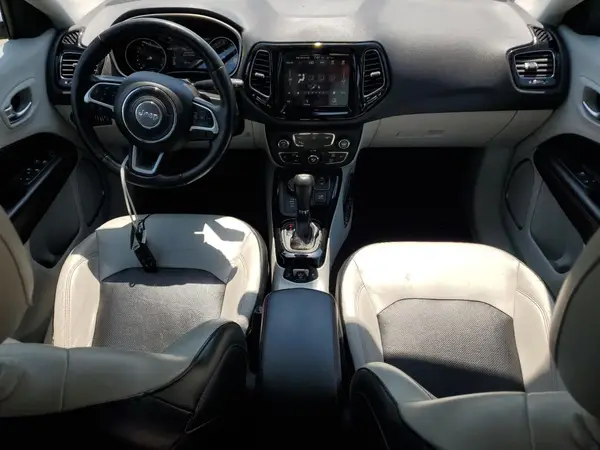 3C4NJDCB6HT616761 2017 JEEP COMPASS - Image 8