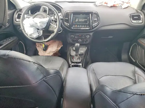 3C4NJDCB6HT630661 2017 JEEP COMPASS - Image 8