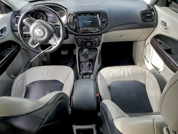 3C4NJDCB6HT671095 2017 JEEP COMPASS - Image 8