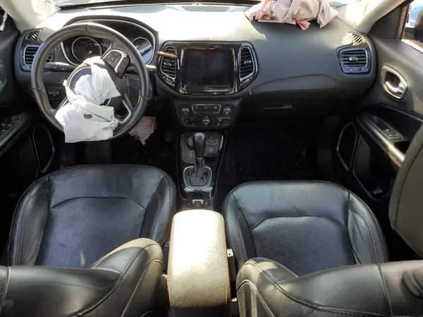 3C4NJDCB6HT672859 2017 JEEP COMPASS - Image 8