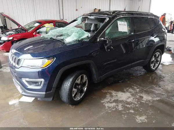 3C4NJDCB6JC252380 2018 JEEP COMPASS - Image 2