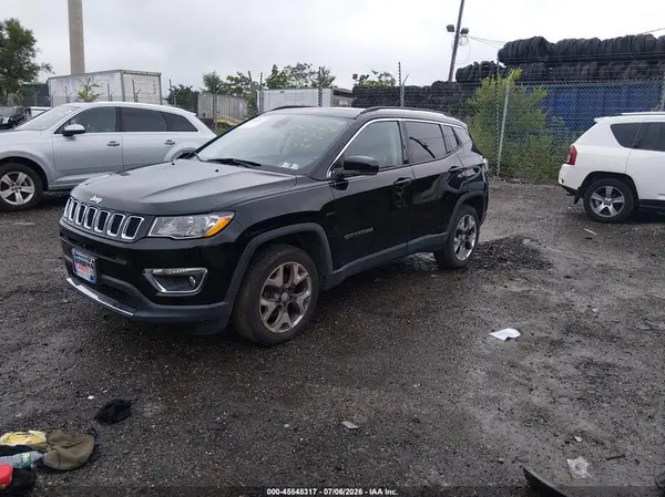 3C4NJDCB6JT131848 2018 JEEP COMPASS - Image 2