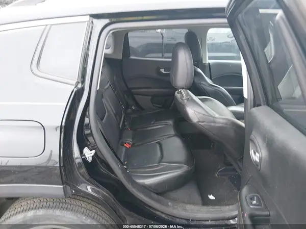 3C4NJDCB6JT131848 2018 JEEP COMPASS - Image 8