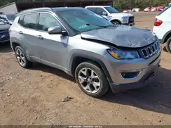 3C4NJDCB6JT135513 2018 JEEP COMPASS