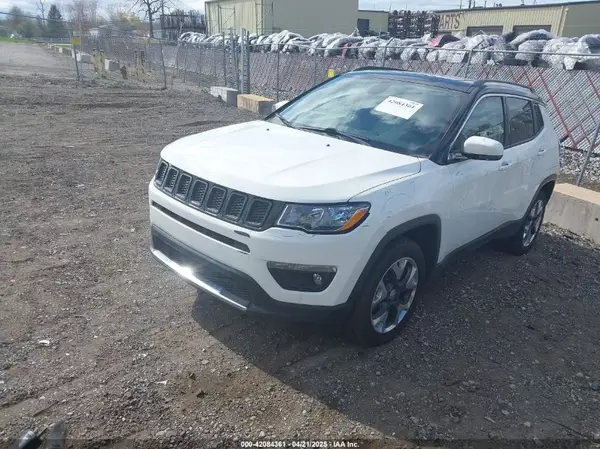 3C4NJDCB6JT176966 2018 JEEP COMPASS - Image 2