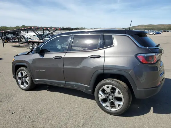 3C4NJDCB6JT177793 2018 JEEP COMPASS - Image 2