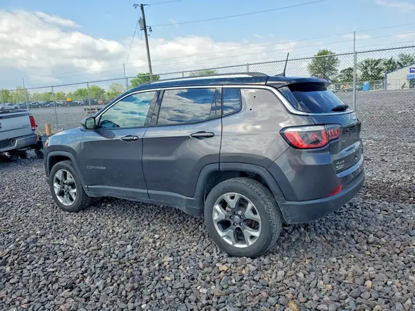 3C4NJDCB6JT190480 2018 JEEP COMPASS - Image 2