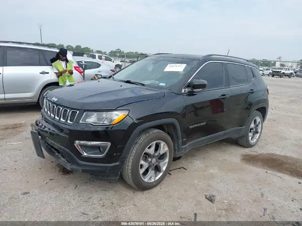 3C4NJDCB6JT199292 2018 JEEP COMPASS - Image 2