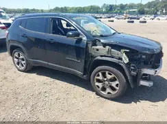 3C4NJDCB6JT199325 2018 JEEP COMPASS