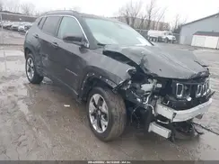 3C4NJDCB6JT201543 2018 JEEP COMPASS