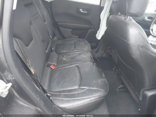 3C4NJDCB6JT201543 2018 JEEP COMPASS - Image 8