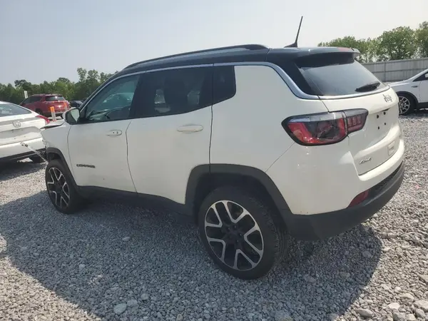 3C4NJDCB6JT206659 2018 JEEP COMPASS - Image 2