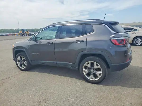 3C4NJDCB6JT210811 2018 JEEP COMPASS - Image 2