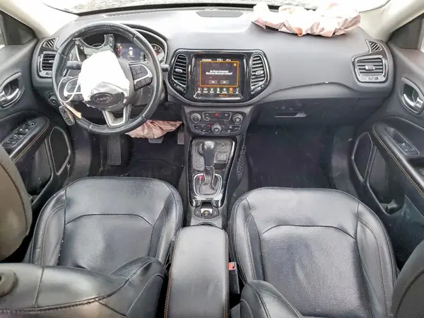 3C4NJDCB6JT223039 2018 JEEP COMPASS - Image 8