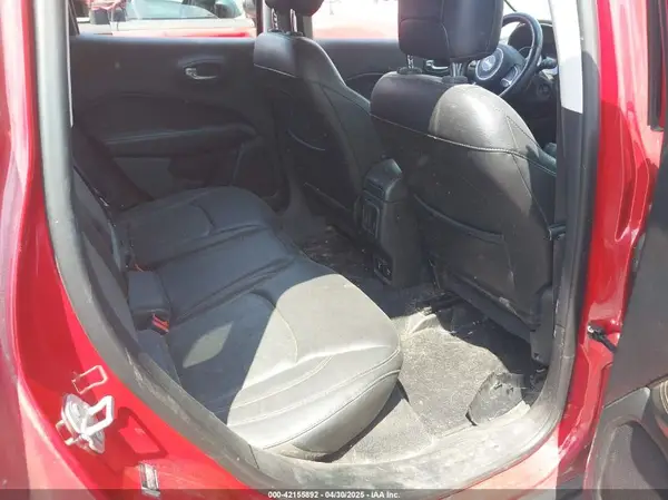 3C4NJDCB6JT254453 2018 JEEP COMPASS - Image 8