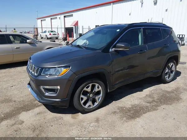 3C4NJDCB6JT255893 2018 JEEP COMPASS - Image 2