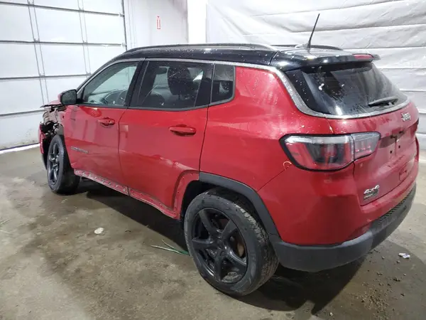 3C4NJDCB6JT290952 2018 JEEP COMPASS - Image 2
