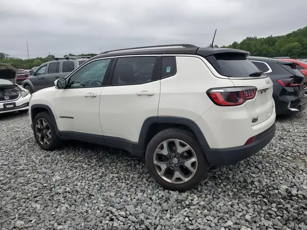 3C4NJDCB6JT307300 2018 JEEP COMPASS - Image 2