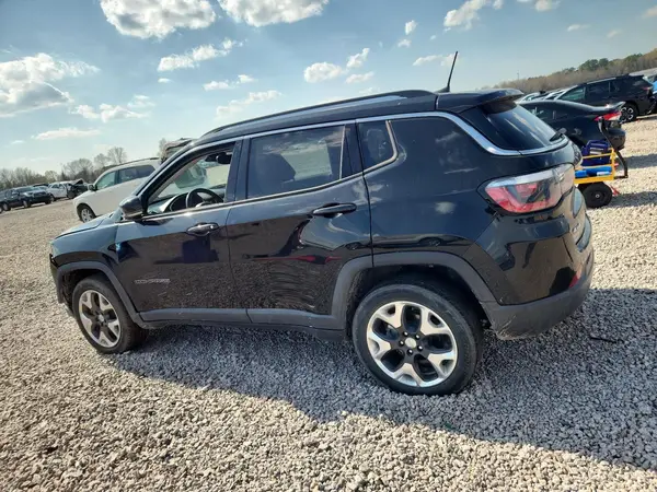 3C4NJDCB6JT332732 2018 JEEP COMPASS - Image 2