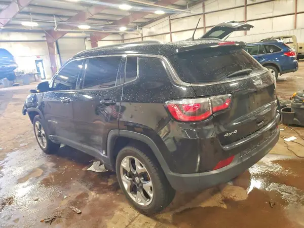 3C4NJDCB6JT333685 2018 JEEP COMPASS - Image 2