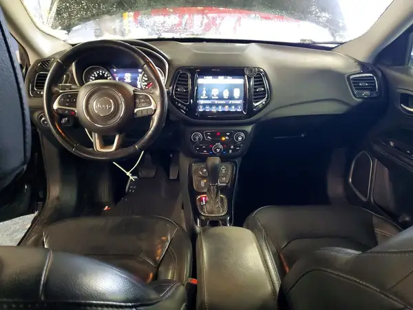 3C4NJDCB6JT333993 2018 JEEP COMPASS - Image 8