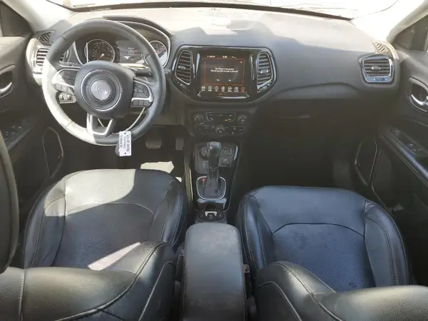 3C4NJDCB6JT354178 2018 JEEP COMPASS - Image 8