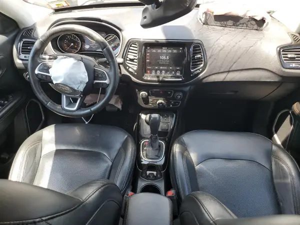 3C4NJDCB6JT397953 2018 JEEP COMPASS - Image 8