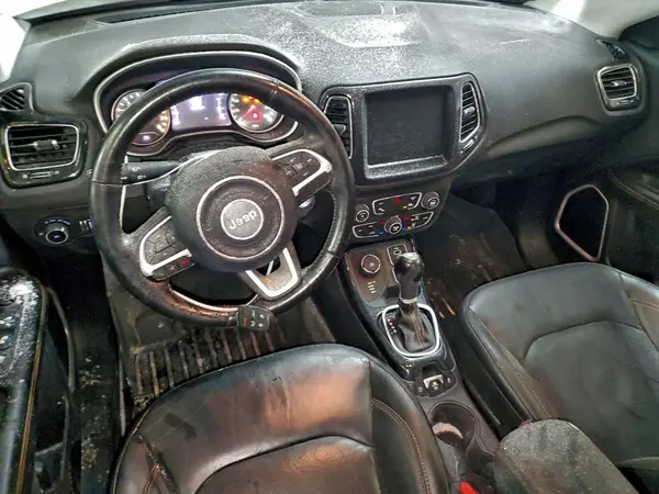 3C4NJDCB6JT401354 2018 JEEP COMPASS - Image 8