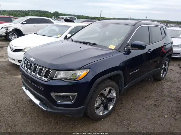 3C4NJDCB6KT599581 2019 JEEP COMPASS - Image 2