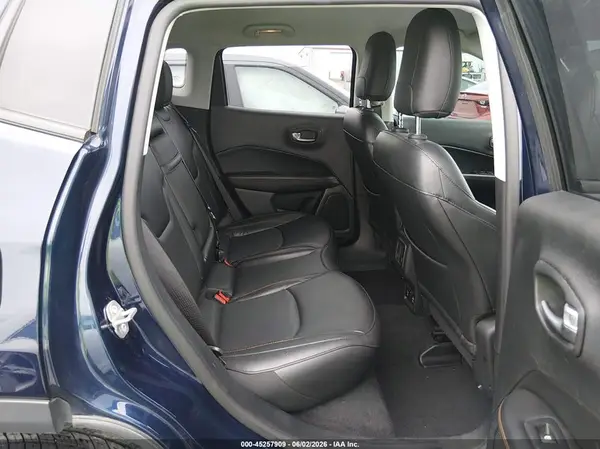 3C4NJDCB6KT599581 2019 JEEP COMPASS - Image 8
