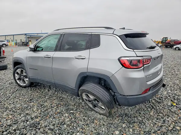 3C4NJDCB6KT619005 2019 JEEP COMPASS - Image 2