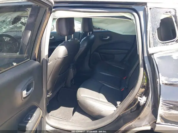 3C4NJDCB6KT619263 2019 JEEP COMPASS - Image 8