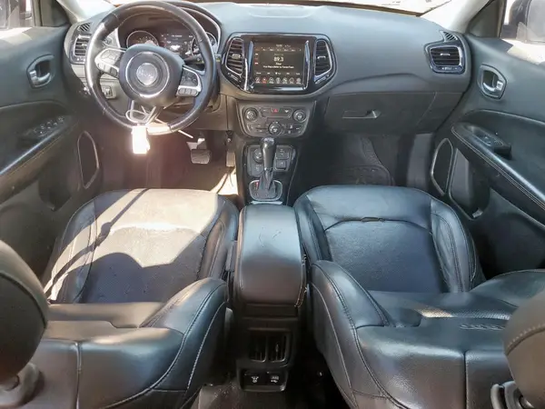 3C4NJDCB6KT620848 2019 JEEP COMPASS - Image 8