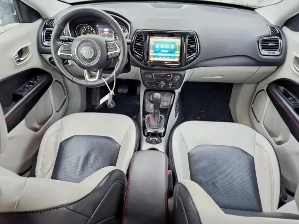 3C4NJDCB6KT622941 2019 JEEP COMPASS - Image 8