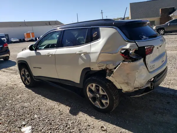 3C4NJDCB6KT629954 2019 JEEP COMPASS - Image 2