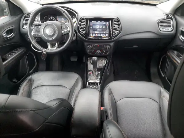 3C4NJDCB6KT653963 2019 JEEP COMPASS - Image 8