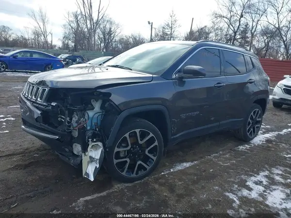 3C4NJDCB6KT656622 2019 JEEP COMPASS - Image 2