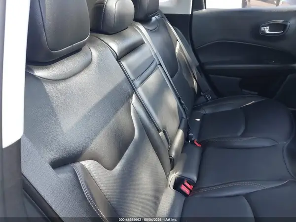 3C4NJDCB6KT670214 2019 JEEP COMPASS - Image 8