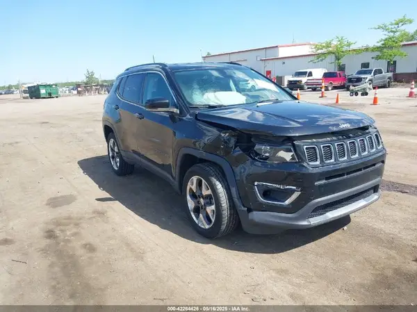 3C4NJDCB6KT673338 2019 JEEP COMPASS - Image 1