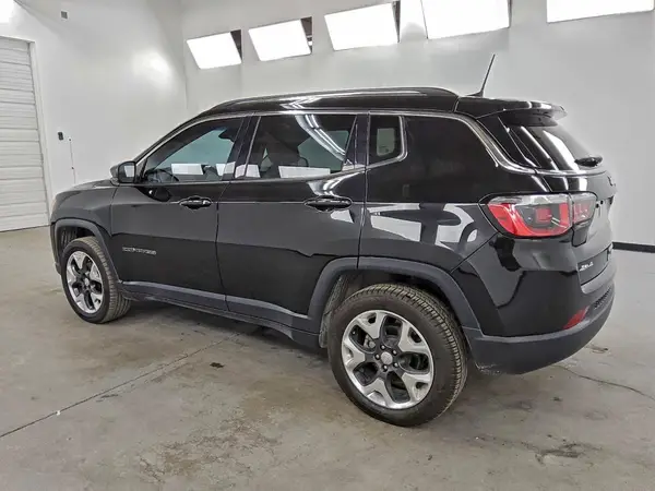 3C4NJDCB6KT678961 2019 JEEP COMPASS - Image 2