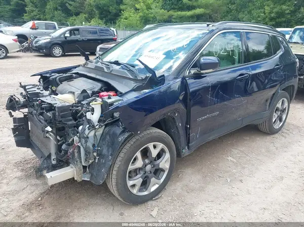 3C4NJDCB6KT723364 2019 JEEP COMPASS - Image 2